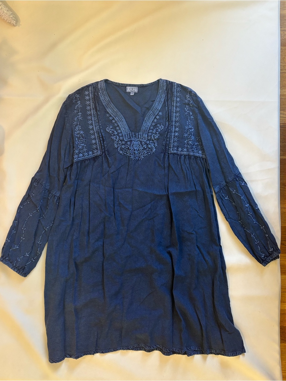 Embroidered V-Neck Women's Dress in Navy